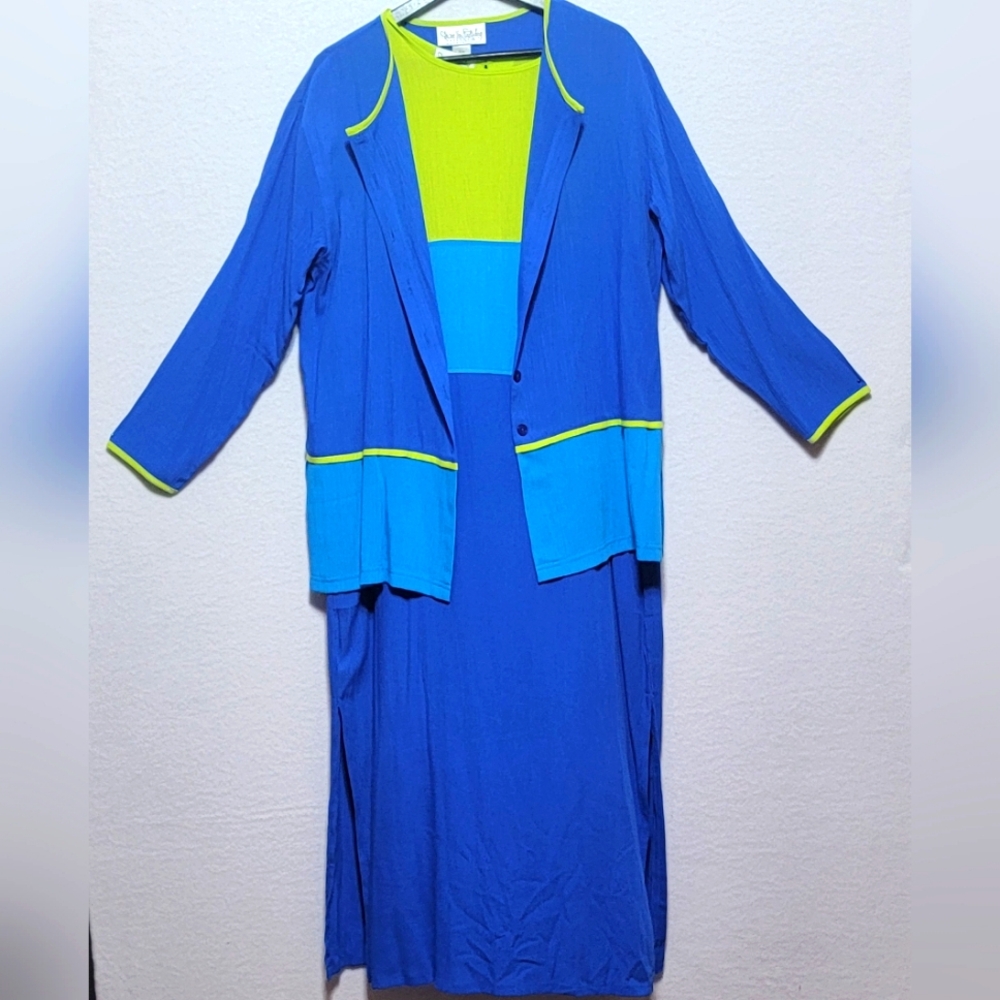 Diane Von Furstenburg Blue‎ and Green Women's Skirt Set. SIZE M. #648